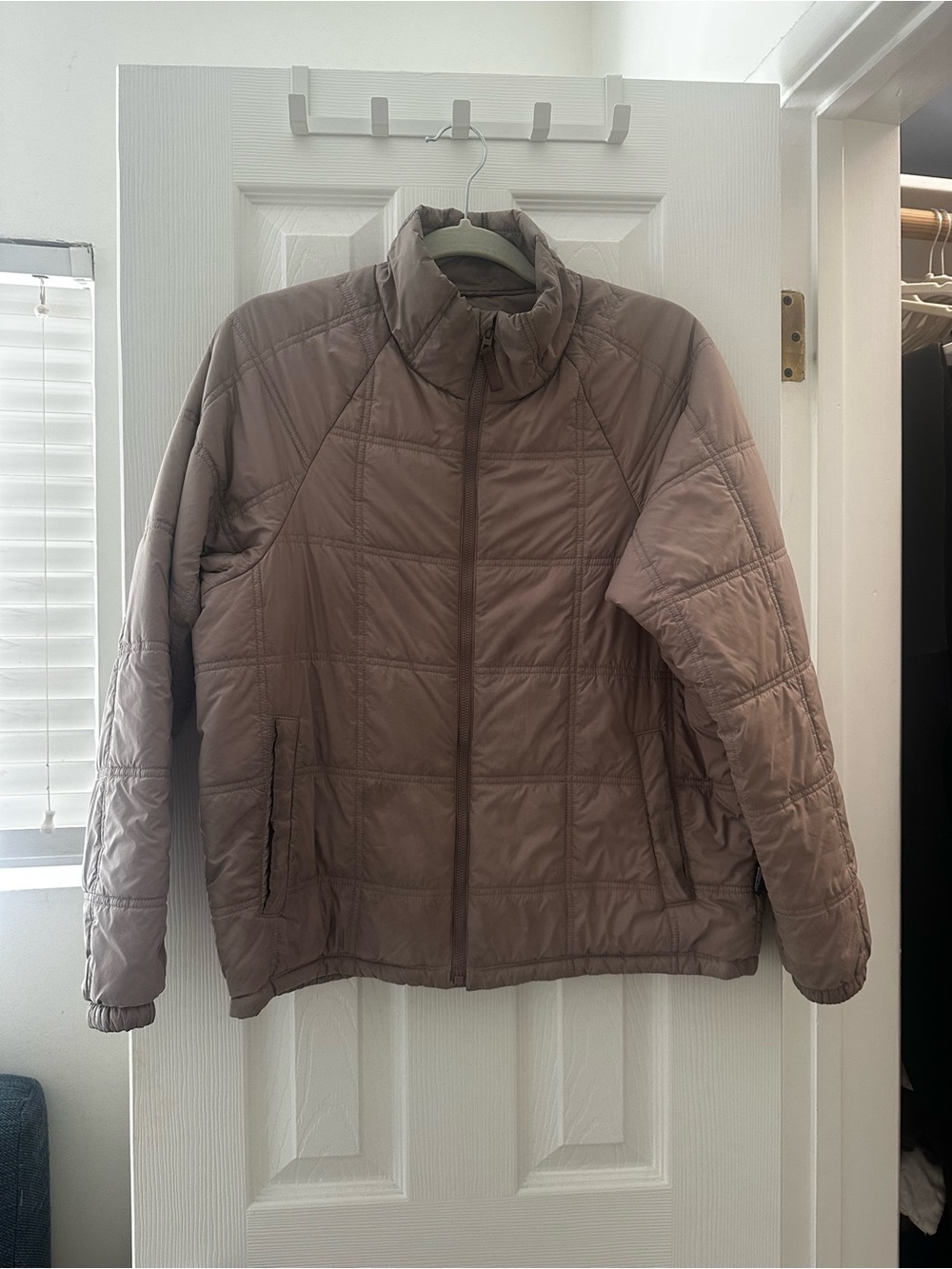 Patagonia Taupe Quilted Puffer Jacket